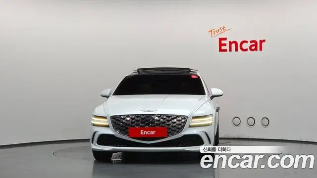 Genesis Electrified G80 2024 — Photo 3/20