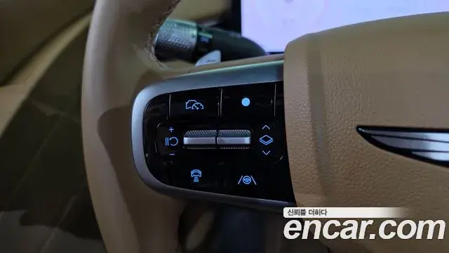 Genesis Electrified G80 2024 — Photo 17/20