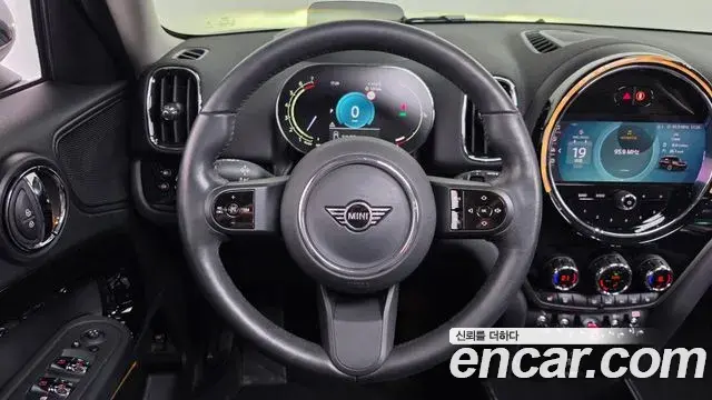 Mini Cooper Countryman 2023 — Photo 12/20