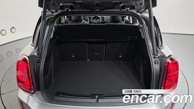 Mini Cooper Countryman 2023 — Photo 17/20