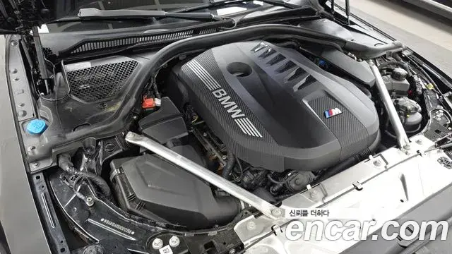 BMW 4 Series 2025 — Photo 6/20