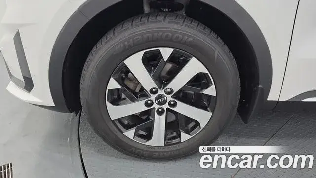 Kia Sorento 2021 — Photo 5/20