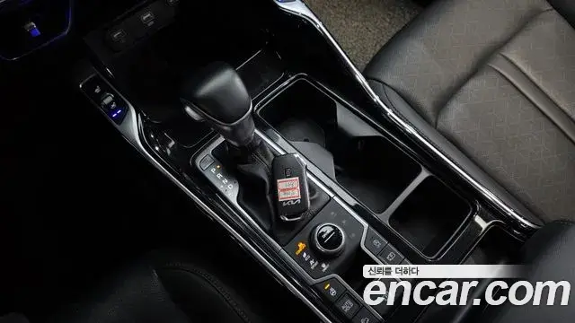 Kia Sorento 2021 — Photo 9/20