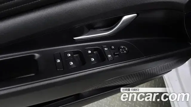 Hyundai Avante 2021 — Photo 17/20