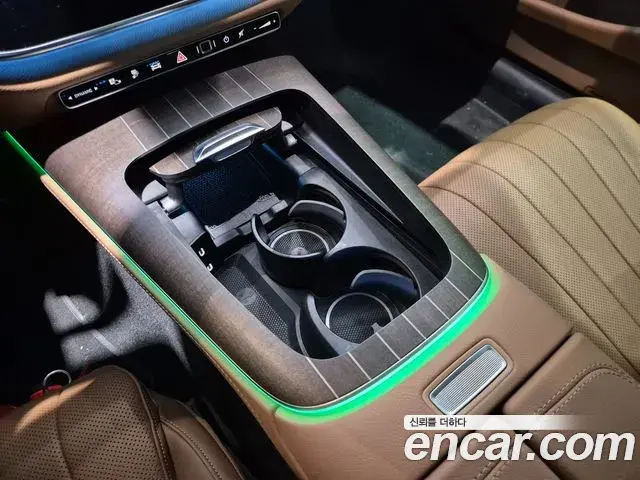 Mercedes-Benz E-Class 2026 — ფოტო 16/20