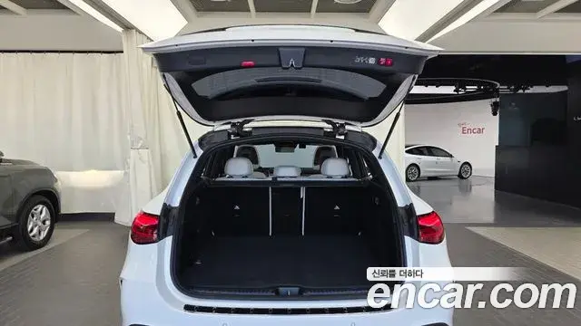 Mercedes-Benz GLC-Class 2024 — Фото 20/20