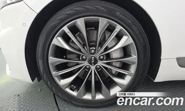 Kia The K9 2022 — Photo 5/20