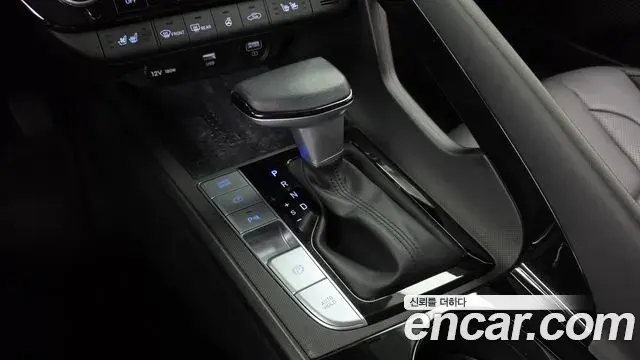 Hyundai Avante 2022 — Photo 7/20