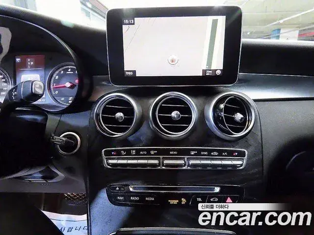 Mercedes-Benz GLC-Class 2019 — ფოტო 12/20