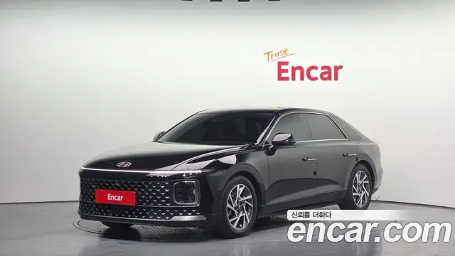 Hyundai Grandeur Hybrid 2023 — Şəkil 7/20