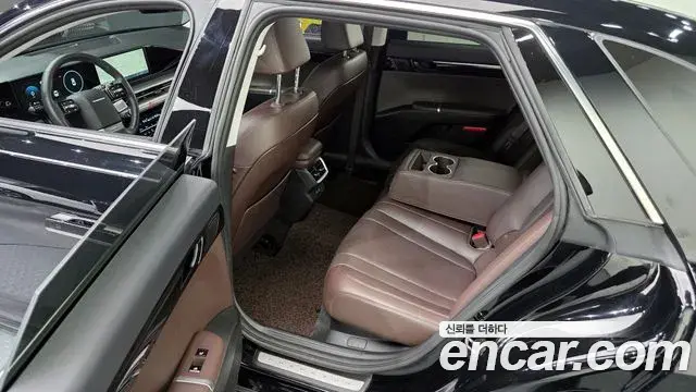 Hyundai Grandeur Hybrid 2023 — Şəkil 19/20