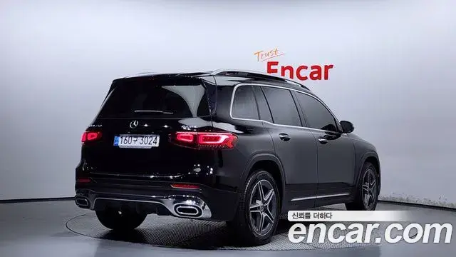Mercedes-Benz GLB-Class 2020 — ფოტო 2/20