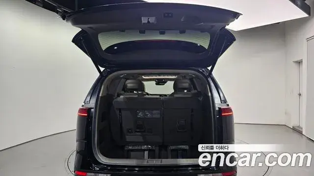 Kia Carnival 2022 — Фото 20/20