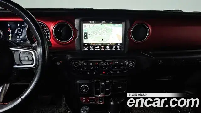 Jeep Wrangler 2021 — Фото 14/20