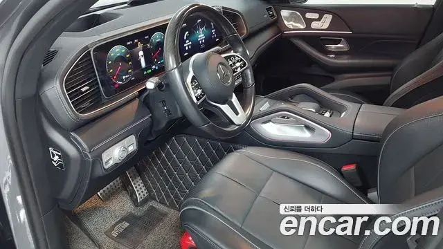 Mercedes-Benz GLS-Class 2021 — ფოტო 16/20