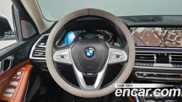 BMW X7 2021 — Фото 13/20