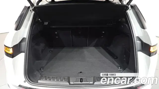 Land Rover Range Rover Evoque 2022 — Фото 20/20