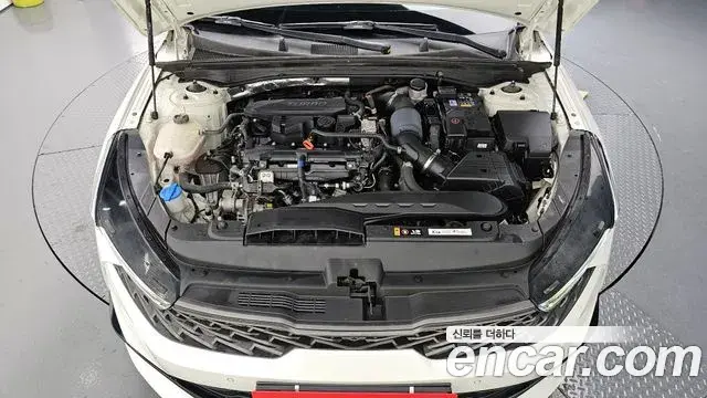 Kia K5 2021 — Şəkil 6/20