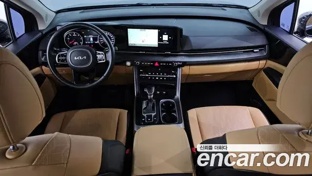 Kia Carnival 2022 — Photo 6/20