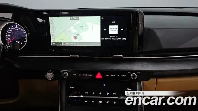 Kia Carnival 2022 — Photo 14/20