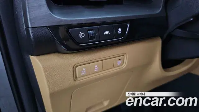 Kia Carnival 2022 — Photo 17/20