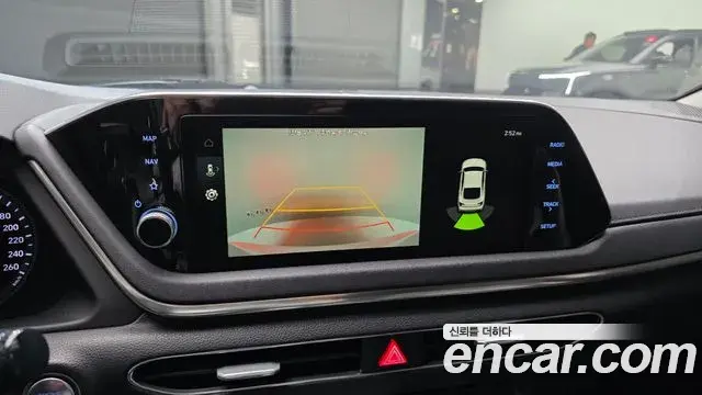 Hyundai Sonata Hybrid 2021 — Photo 5/20