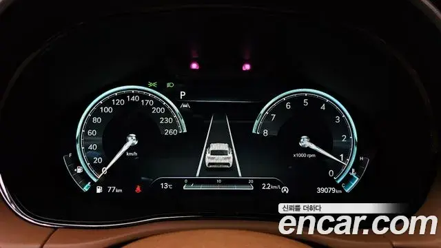 Genesis GV70 2023 — Photo 20/20