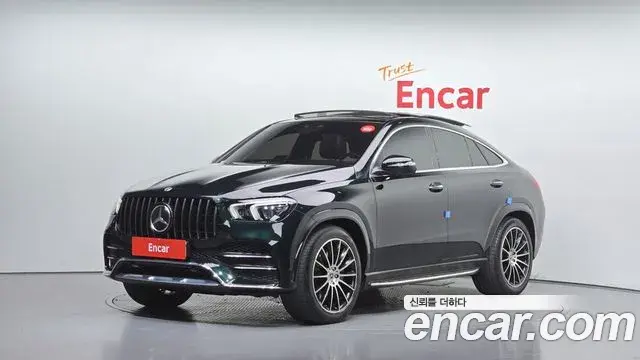 Mercedes-Benz GLE-Class 2022 — ფოტო 18/20