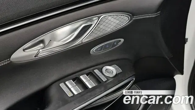 Genesis GV70 2024 — ფოტო 12/20