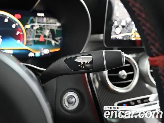 Mercedes-Benz GLC-Class 2021 — ფოტო 7/20