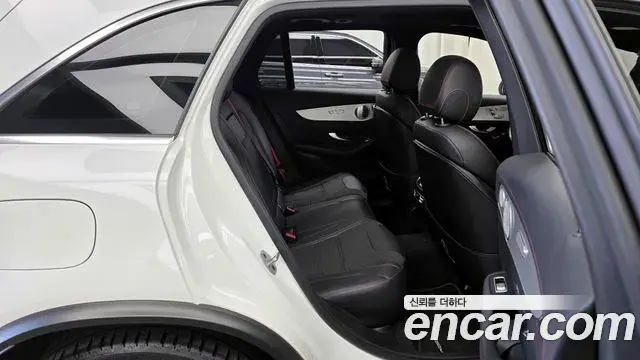 Mercedes-Benz GLC-Class 2021 — ფოტო 10/20