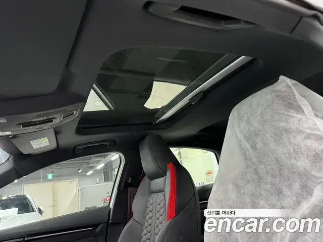 Audi RS3 2025 — ფოტო 4/18