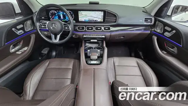 Mercedes-Benz GLE-Class 2022 — Photo 14/20
