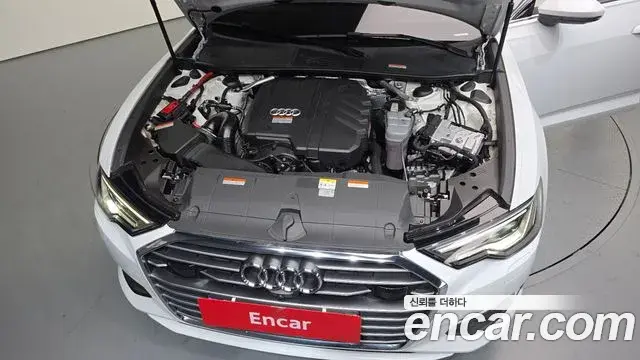 Audi A6 2023 — Photo 1/20
