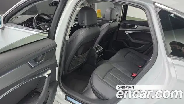 Audi A6 2023 — Photo 11/20