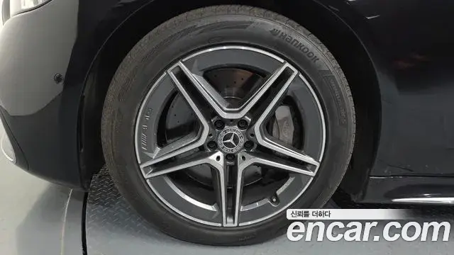 Mercedes-Benz S-Class 2022 — ფოტო 18/20
