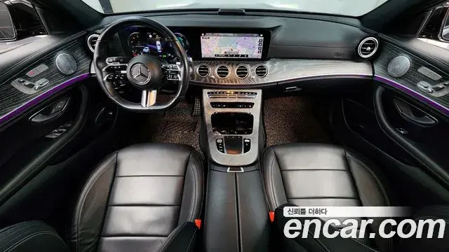 Mercedes-Benz E-Class 2021 — Фото 7/20
