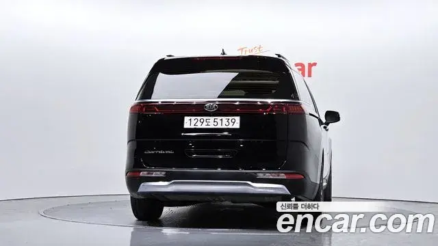 Kia Carnival 2021 — Şəkil 10/20