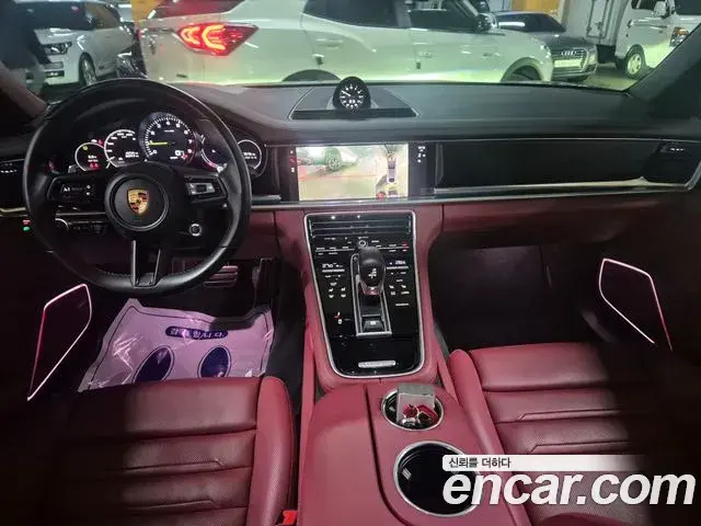 Porsche Panamera 2023 — Photo 16/20