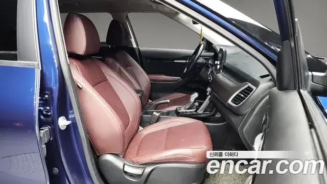 Kia Seltos 2019 — Şəkil 11/20