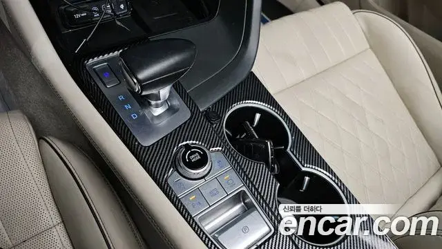 Genesis G70 2019 — ფოტო 6/20