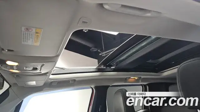 Jeep Renegade 2020 — ფოტო 8/20