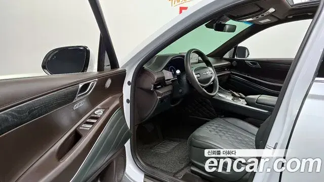 Genesis GV80 2021 — ფოტო 6/20