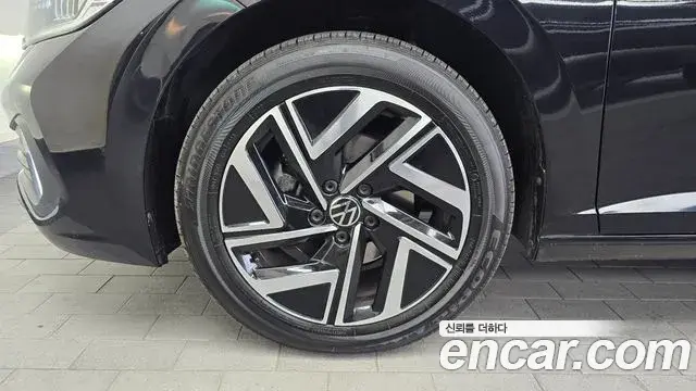 Volkswagen Jetta 2024 — ფოტო 10/20
