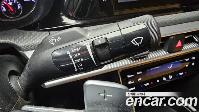 Kia K5 2021 — Şəkil 13/20