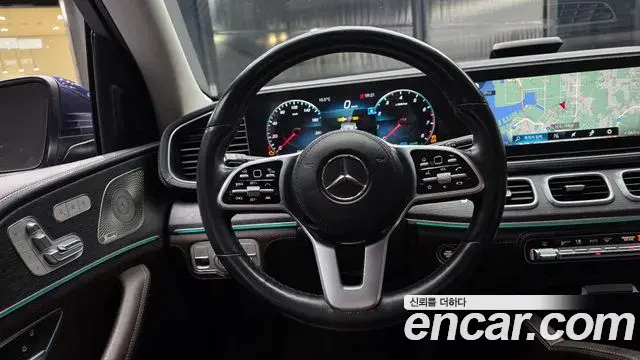 Mercedes-Benz GLE-Class 2022 — Şəkil 17/20