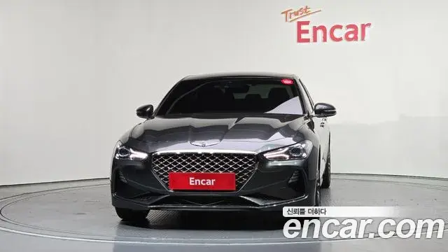 Genesis G70 2018 — ფოტო 4/20