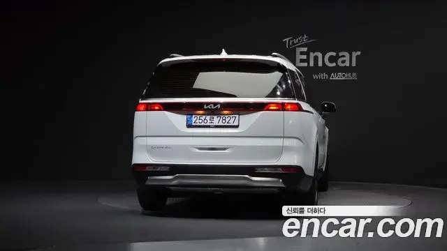 Kia Carnival 2022 — Фото 4/20