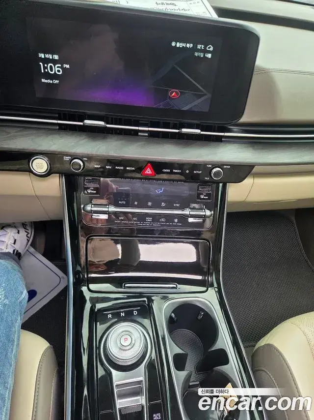 Kia Carnival 2023 — Фото 13/20