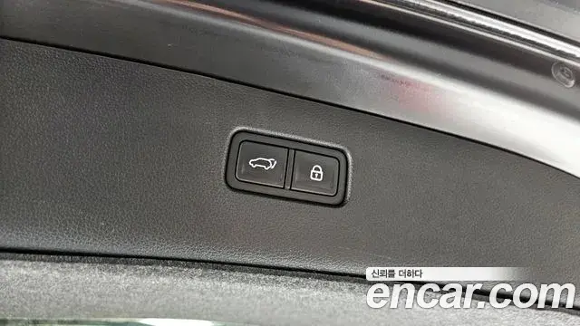 Genesis GV80 2020 — Photo 19/20